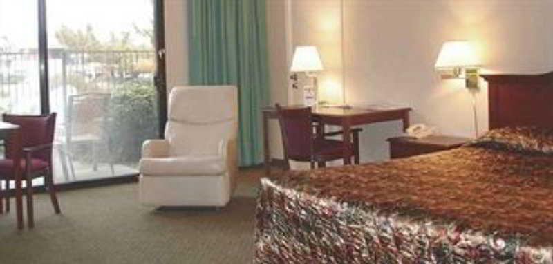 Fresno City Inn 2*